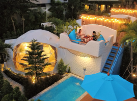 Dome Glamping