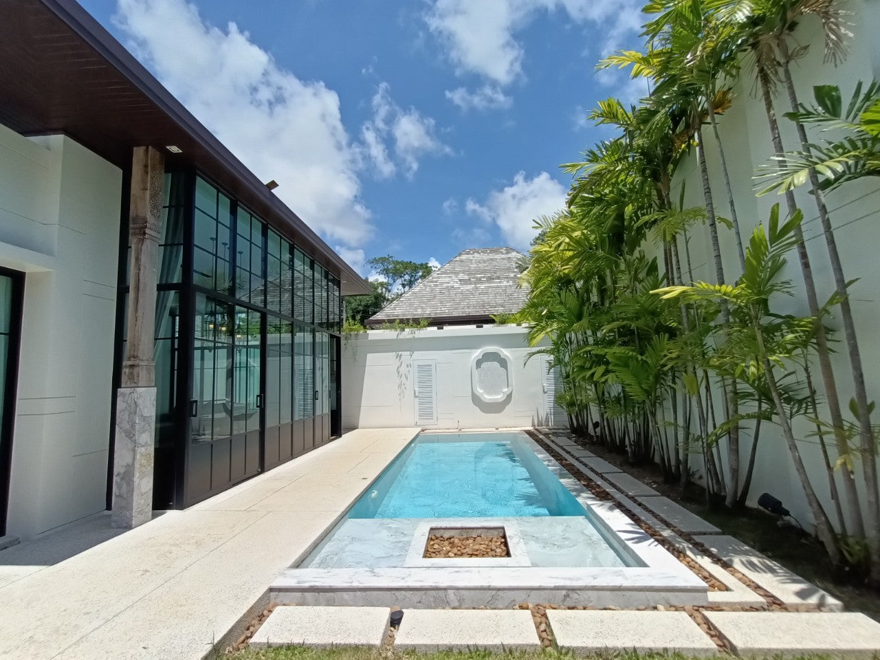 Luxury Villas Pasak