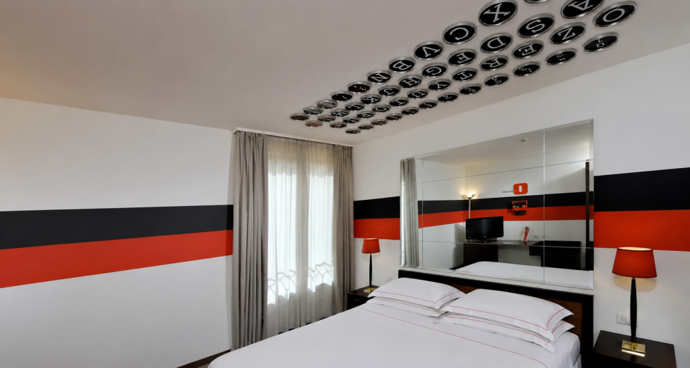 An Artsy room at Phi Hotel Bologna