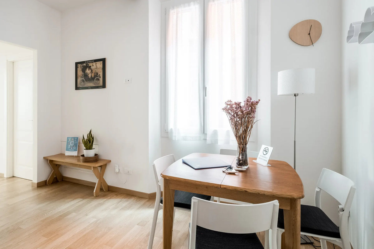 Suite Prendiparte, a renovated apartment at Canonica Suites in Bologna's historic centre