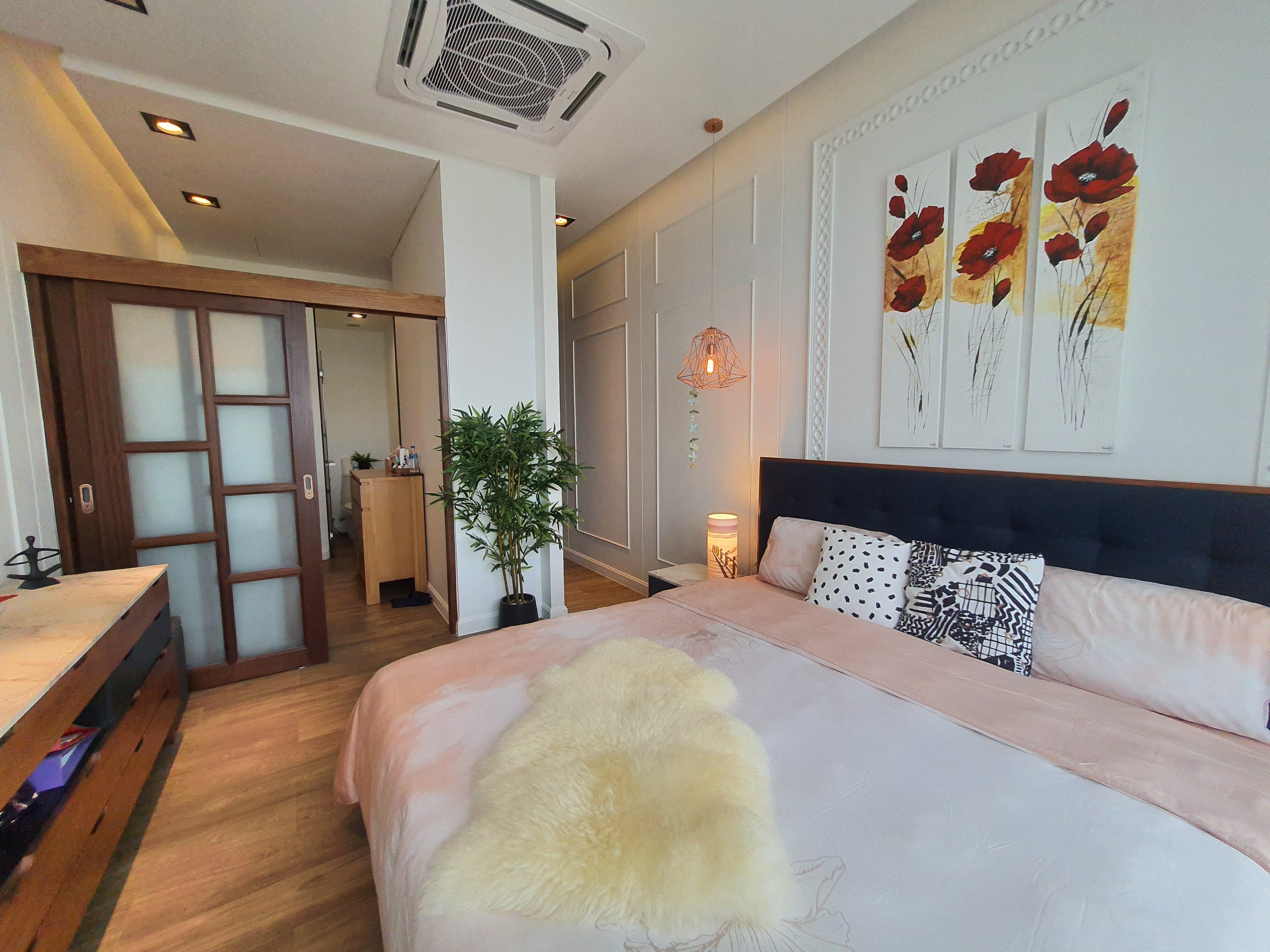 Condominium Close to Naiharn Beach