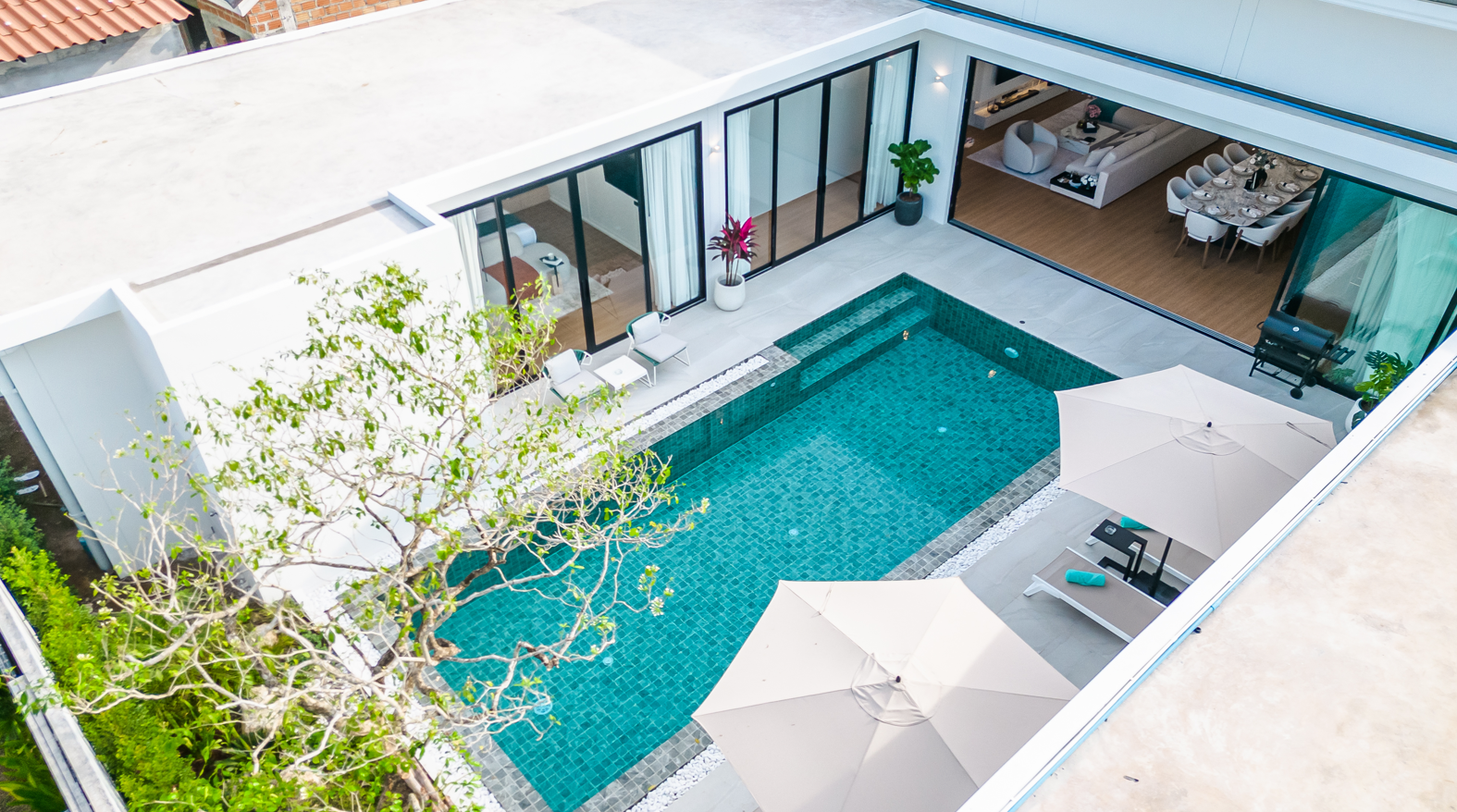 Luxury Living Fully furnished