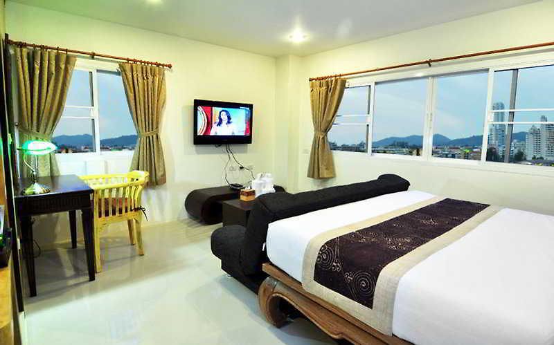 Hotel 20 Rooms At Patong