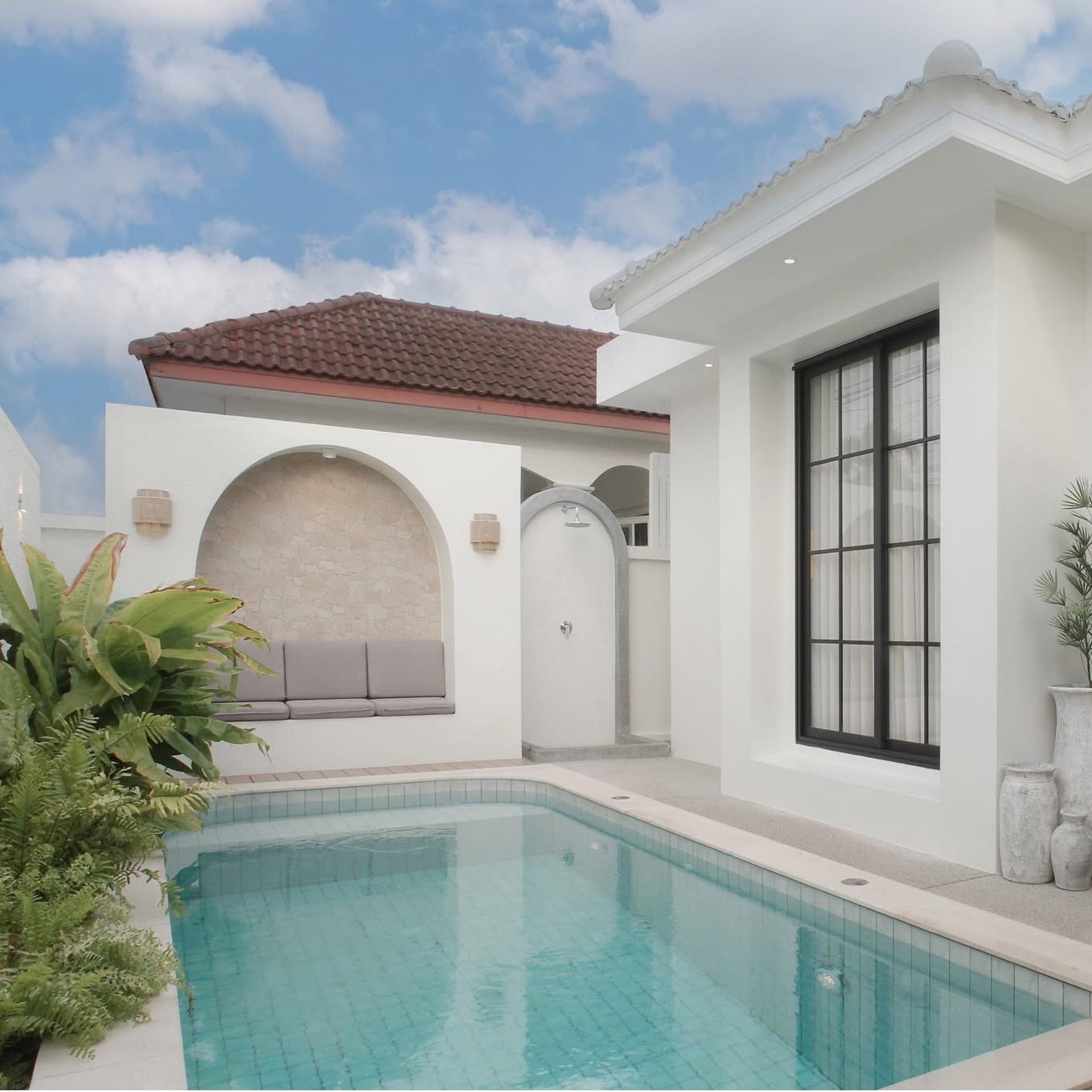 Private Pool Villa in Phuket Town