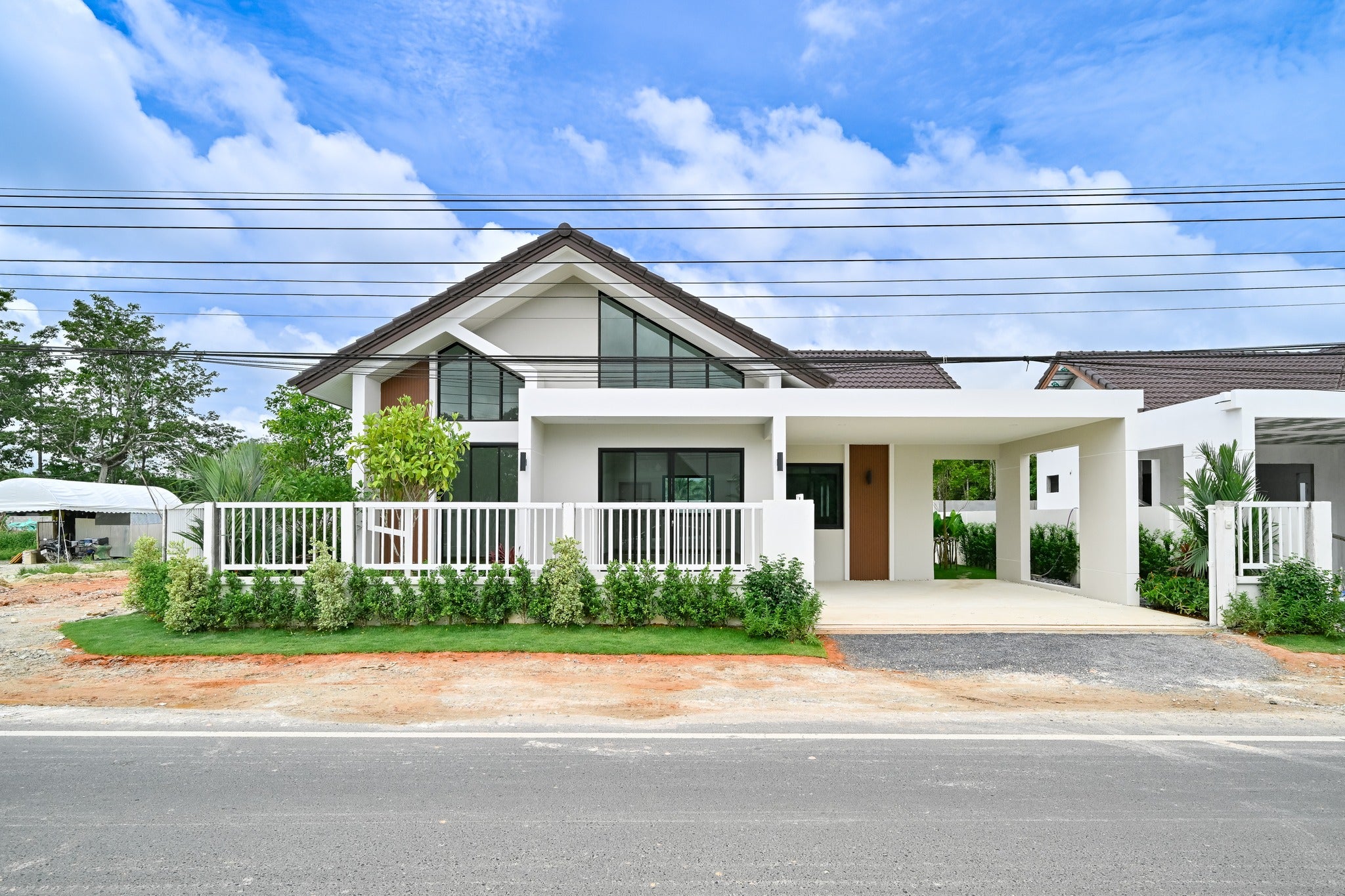 House for Sale Bang Jo