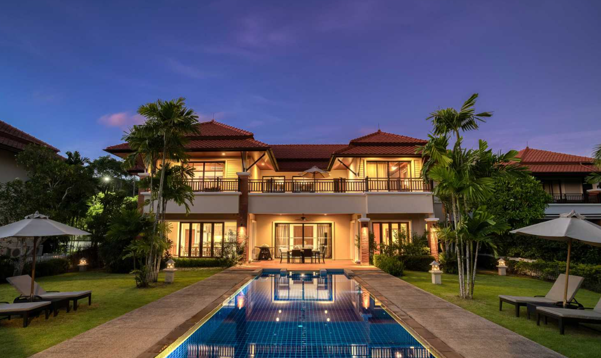 The Largest Villa Bang Tao Beach