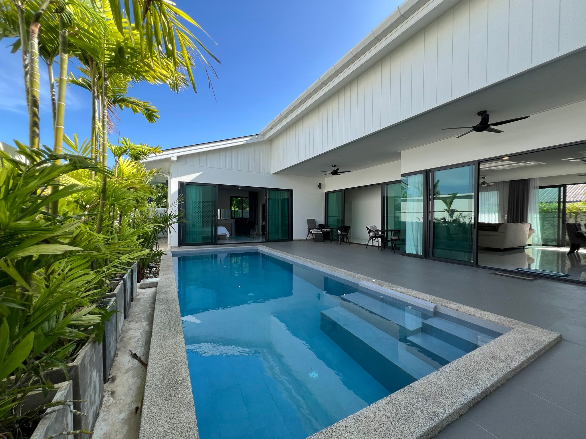 Rawai Pool Villa – For Sale