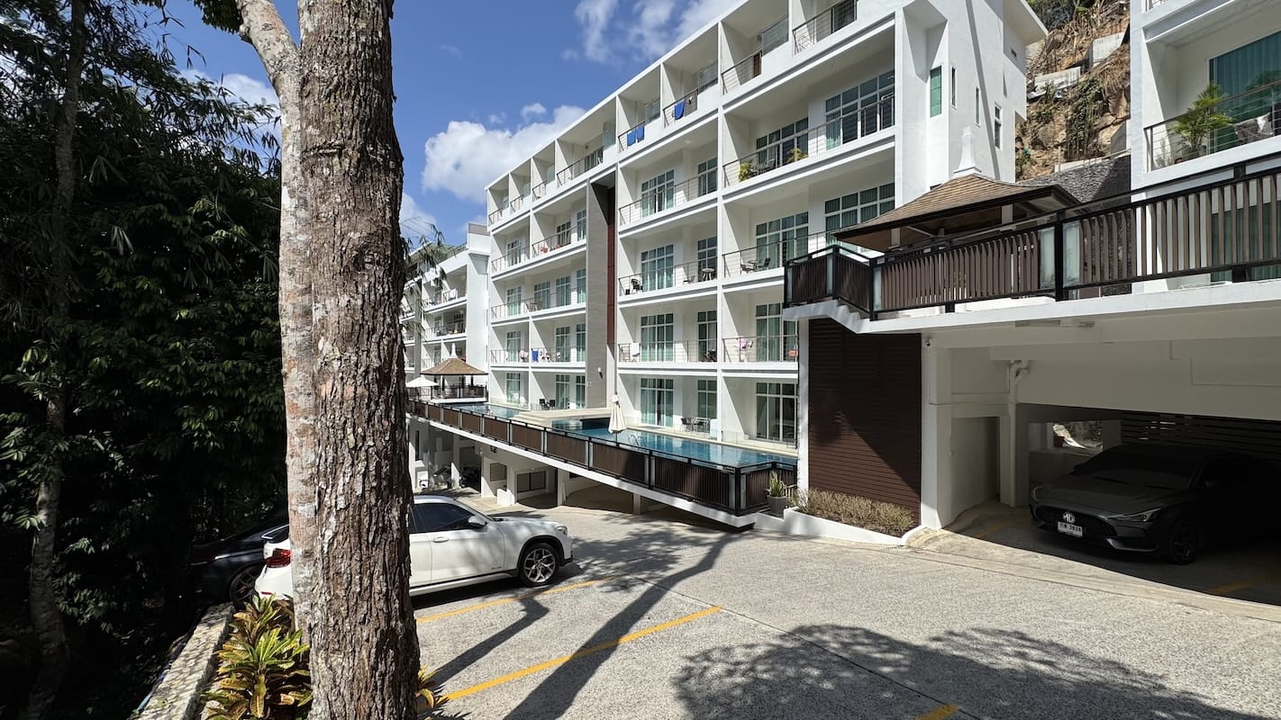 Modern Condo for sale Kamala Falls