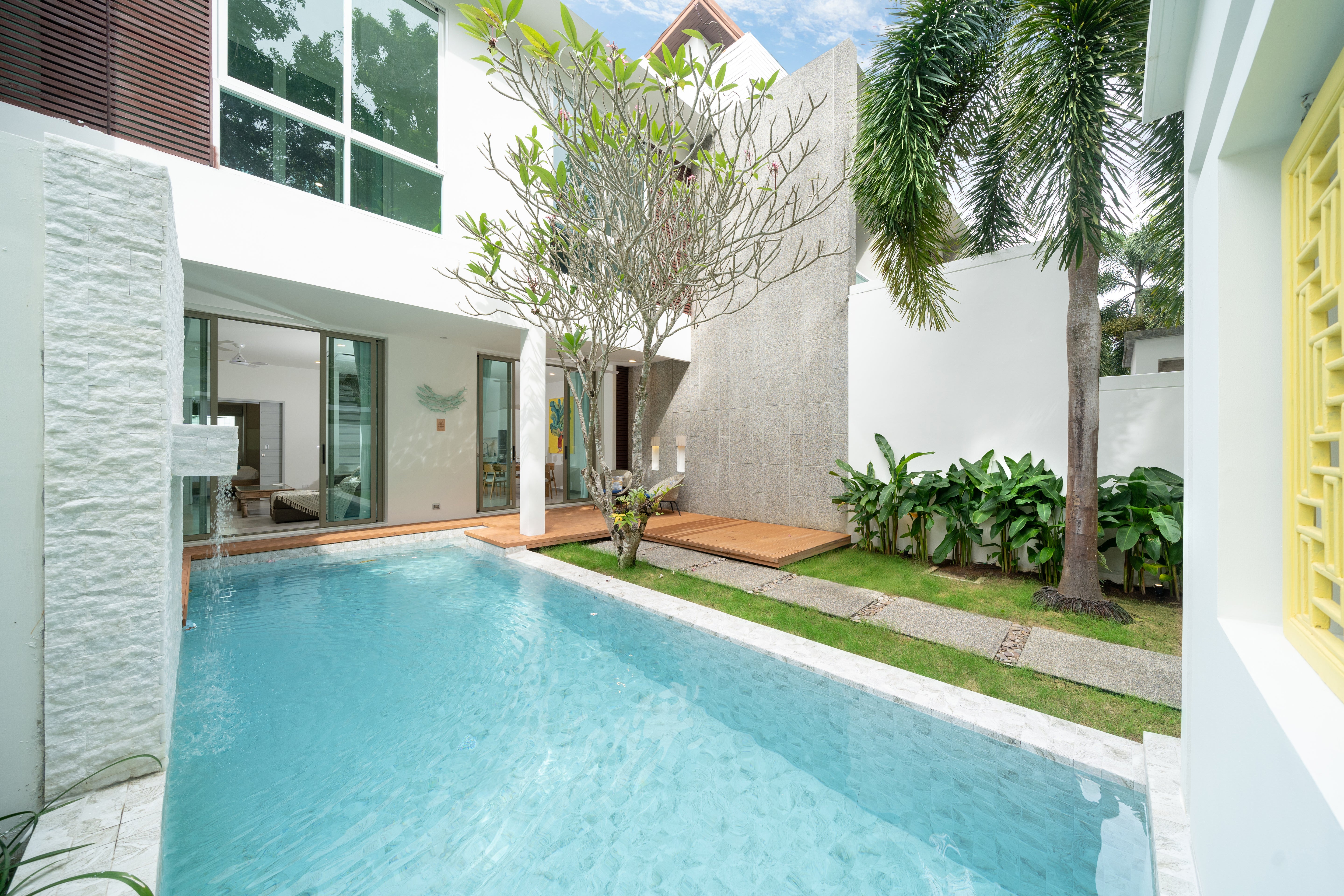 Three Bedroom Modern Comfort