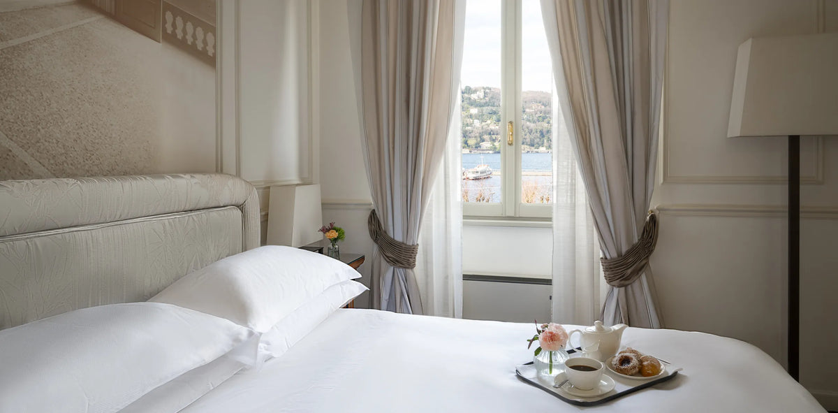 A Premium Lake View room at Albergo Terminus