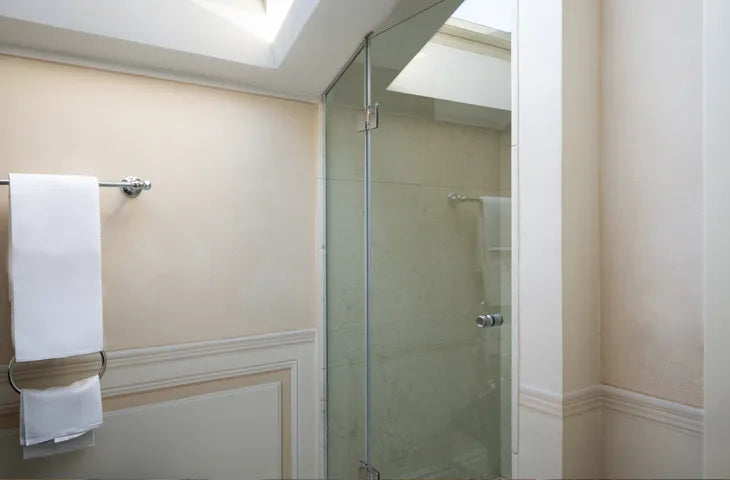 Inside the Cavour Suite at Albergo Terminus