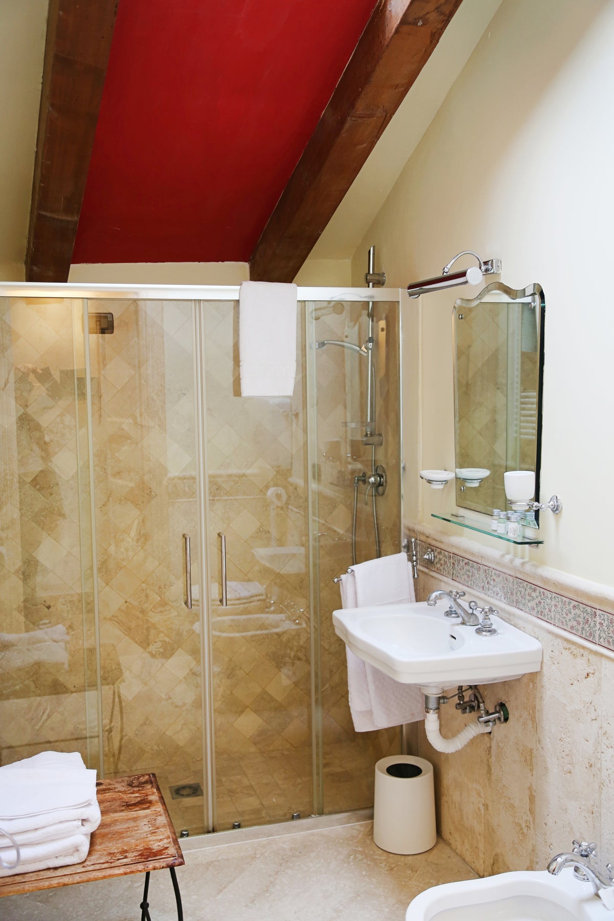 Junior Suite at Albergo delle Drapperie in Bologna
