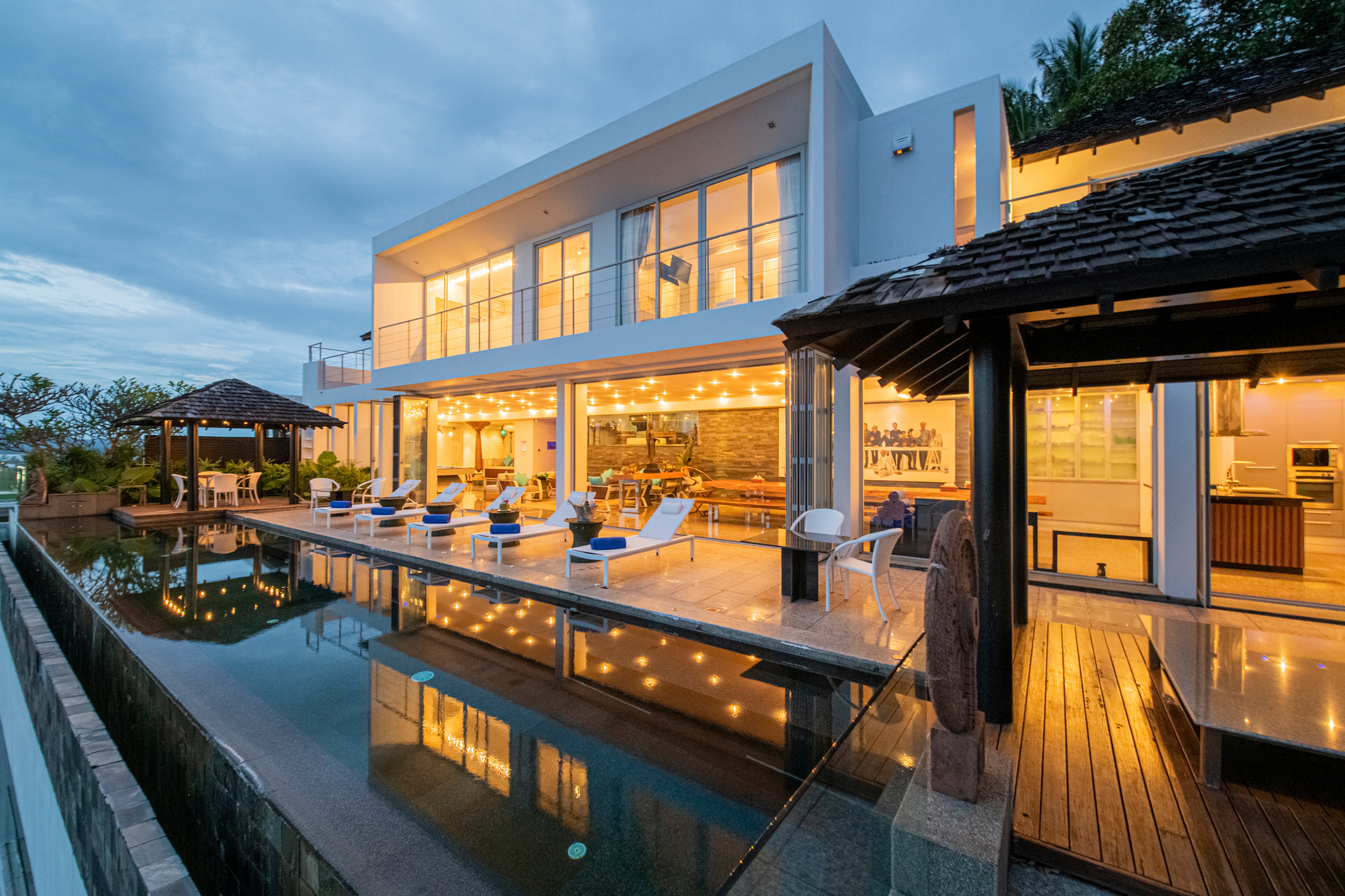 Luxury Seaview Holiday Villa