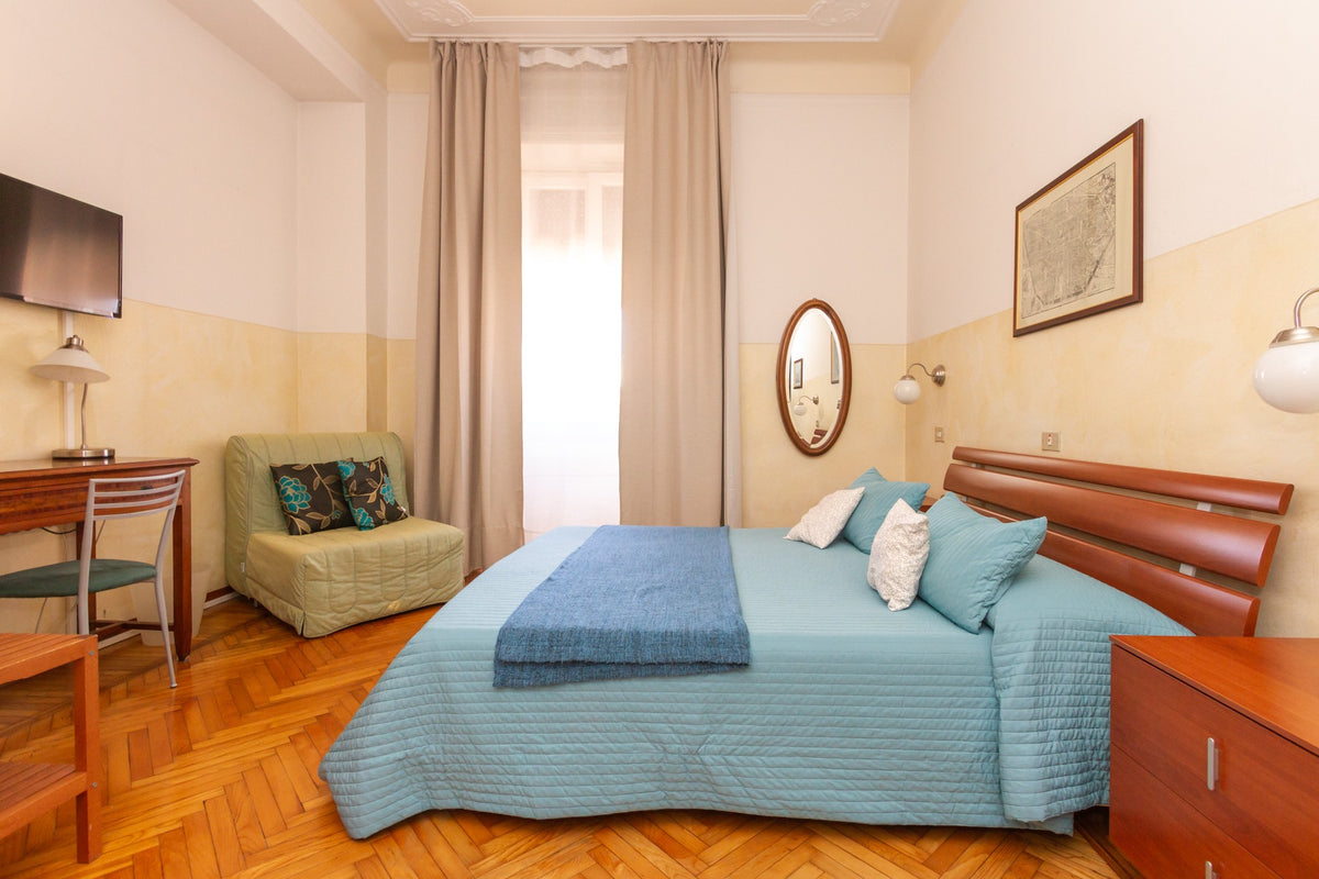 A double room at Albergo Garisenda