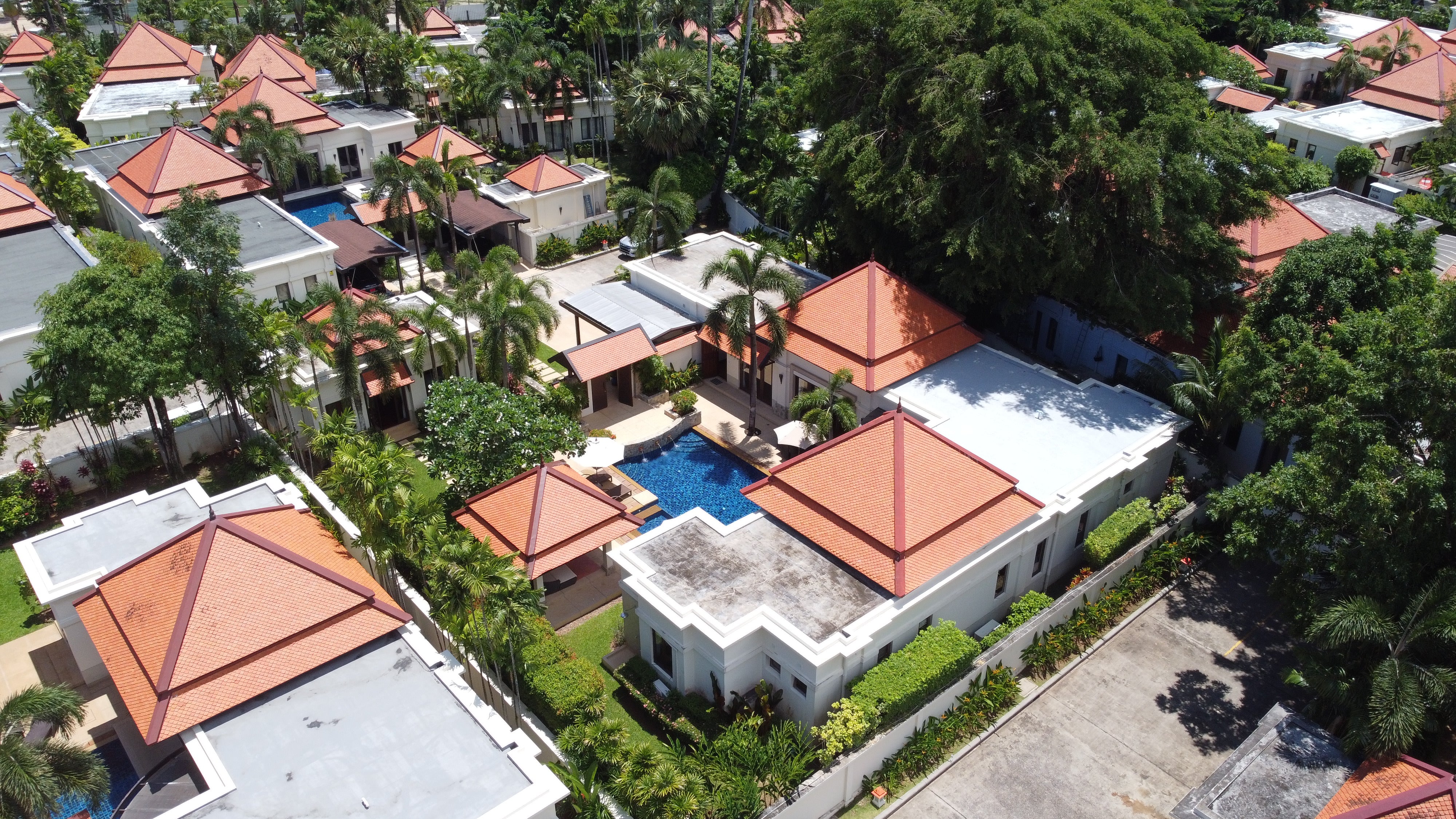 Exclusive Villa near Bang Tao Beach