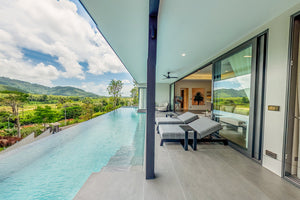 Grand Mountain View