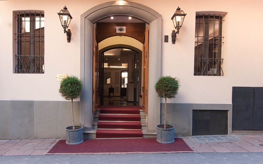 Hotel Touring, a four-star hotel in Bologna's historic centre
