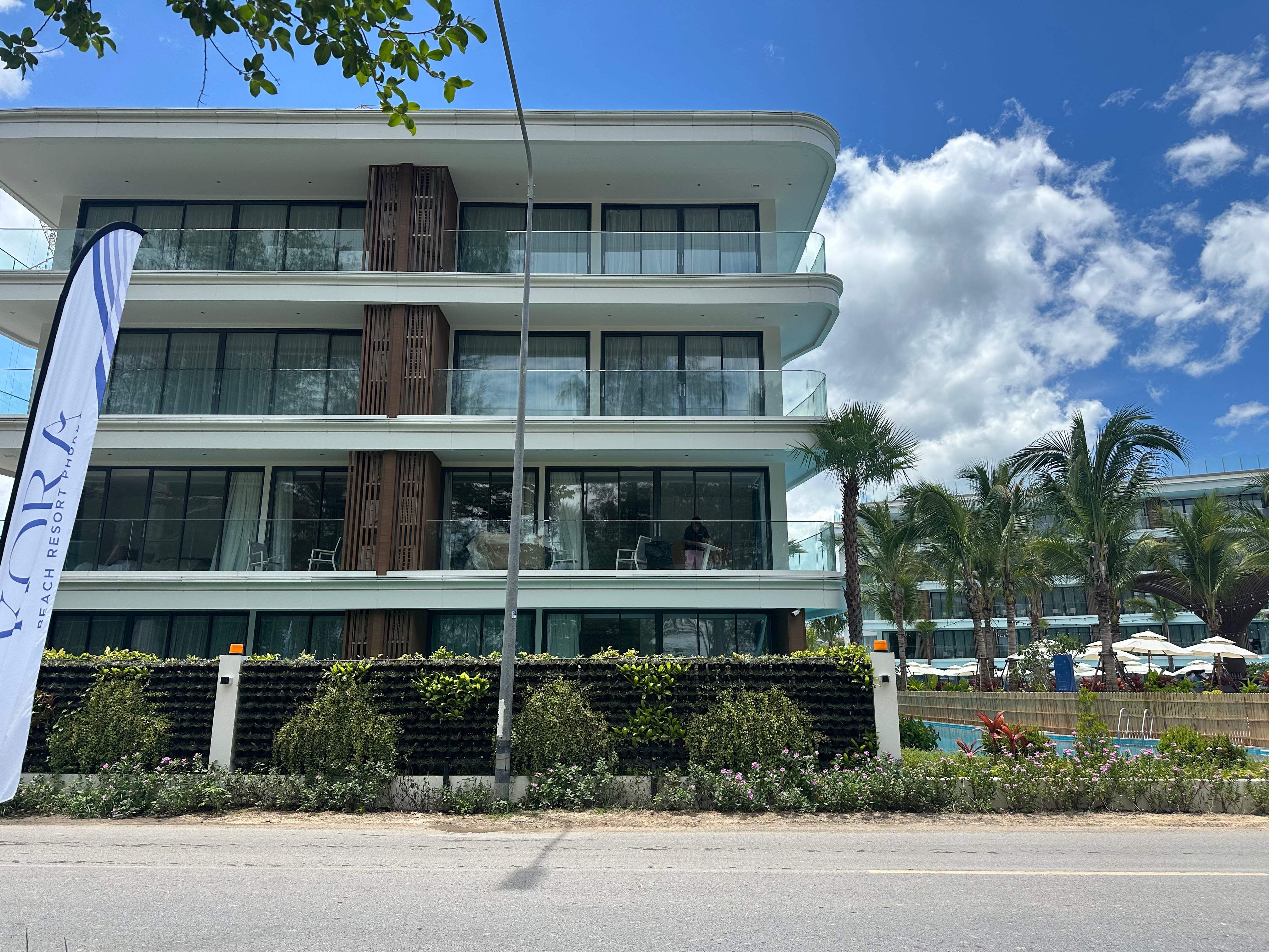 Beachfront Condo for Sale – Bangtao