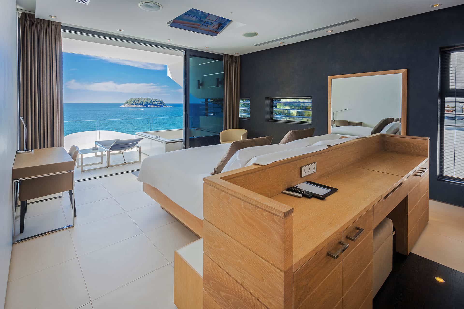 Penthouse Villa At Kata