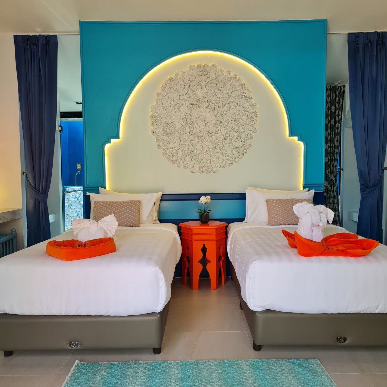 Twin Room with Pool View