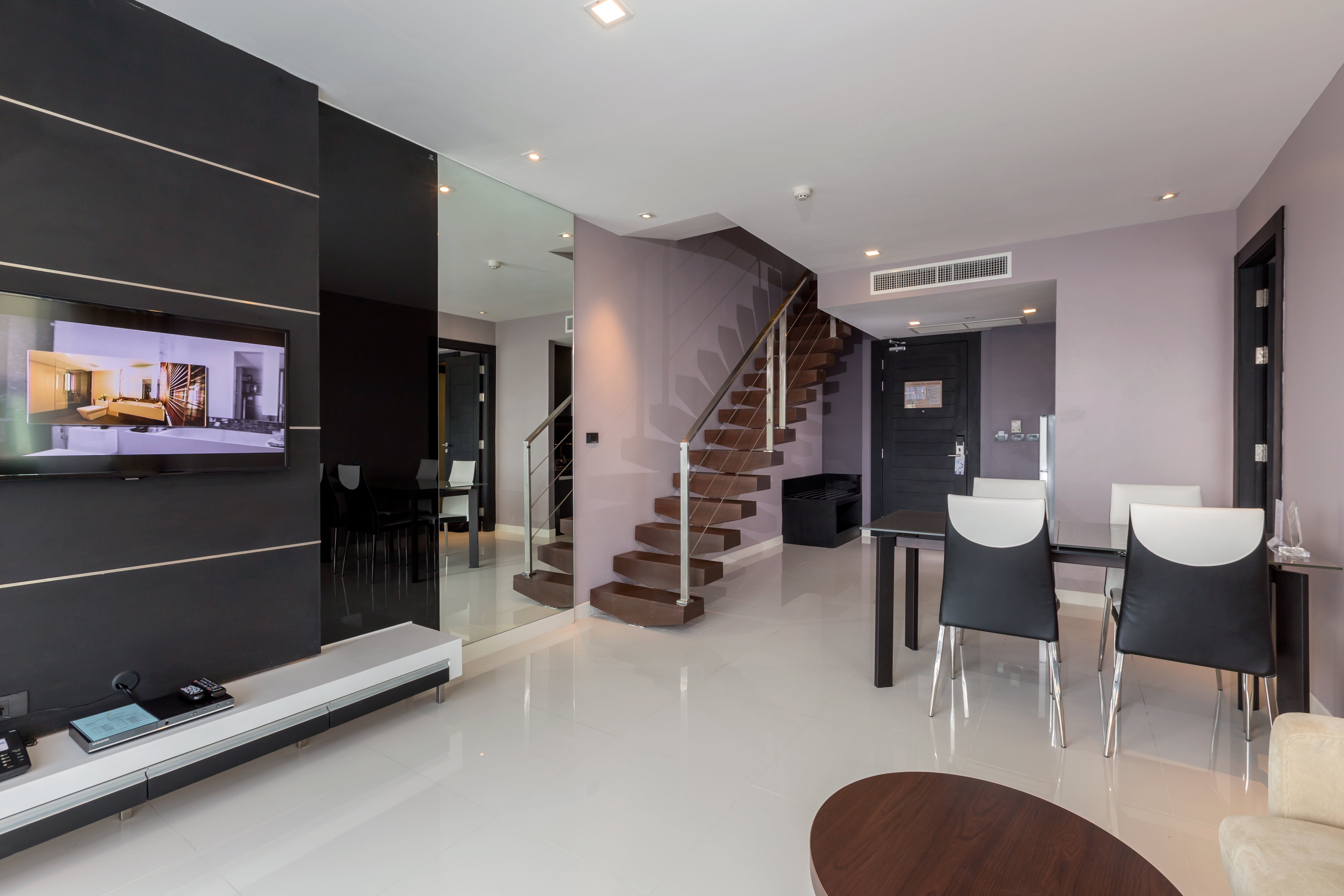 Family Two Bedroom Suit