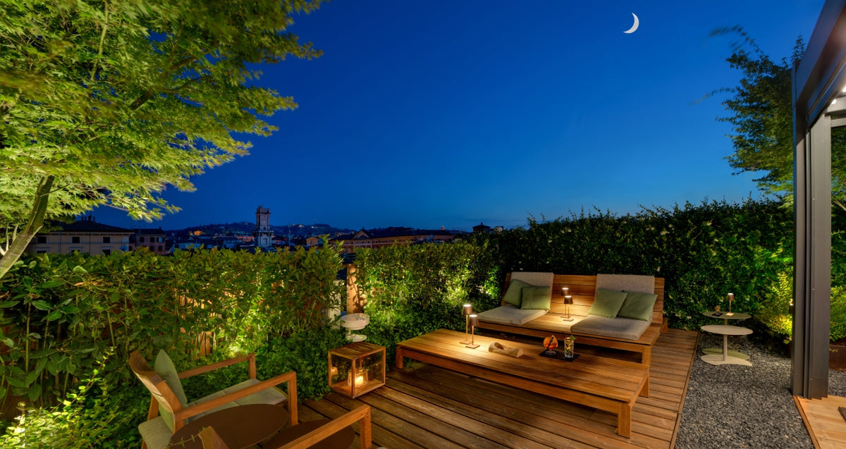 The roof garden lounge at Hotel Metropolitan, Bologna