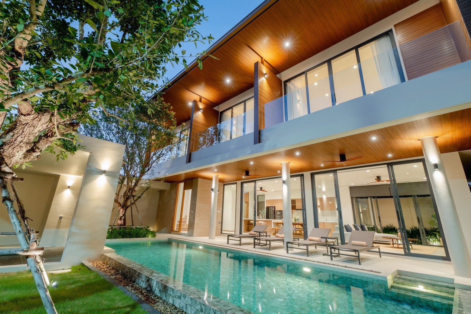 Villa At Sai Yuan