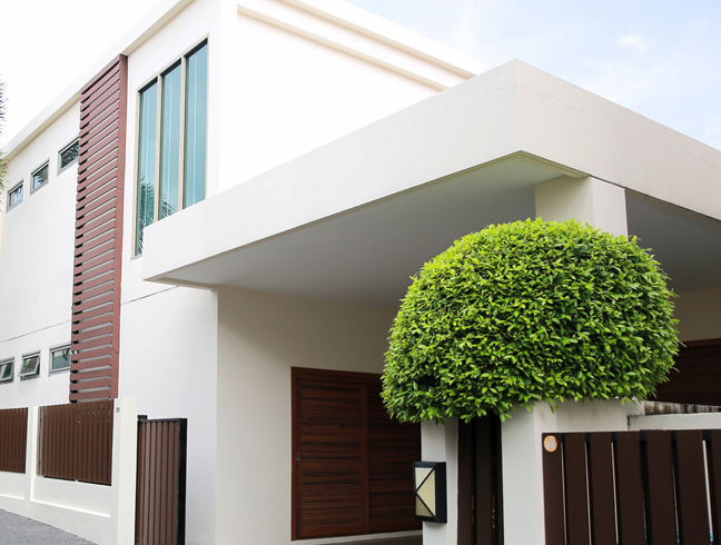 Relaxed Tropical Villa