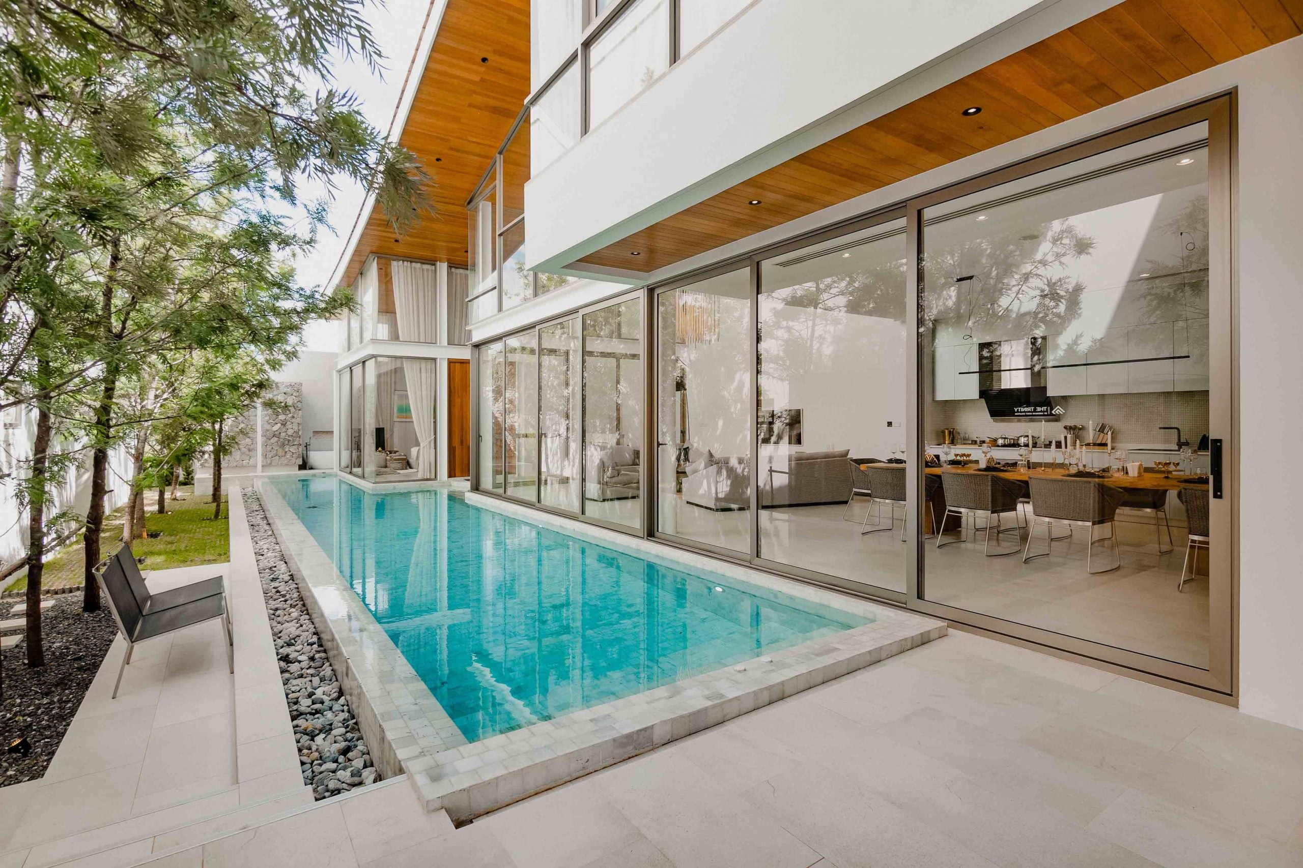 Pool Villa Blends Modernism