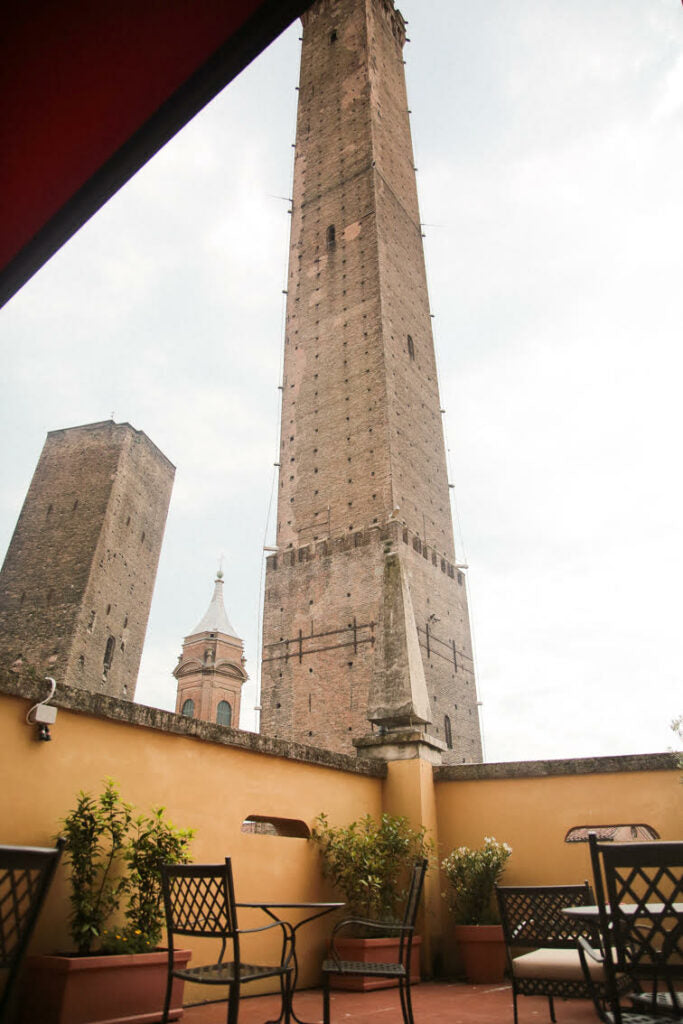A view of the terrace at Albergo Garisenda