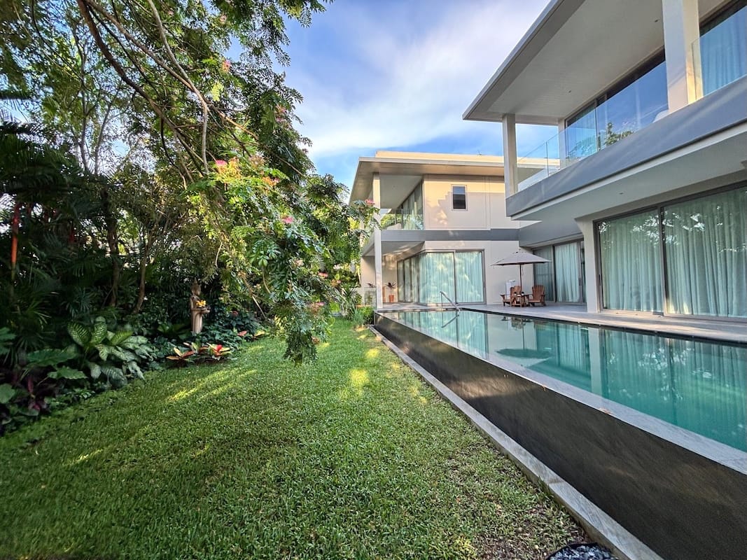 Villa Mimosa for sale Layan Beach