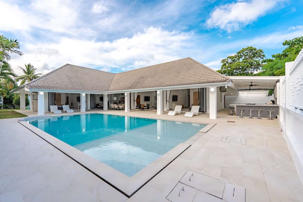 Modern Pool Villa for Sale in Rawai Phuket