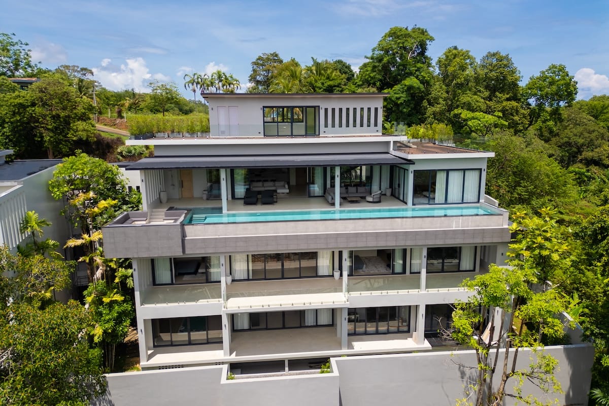 Luxury Villa for sale with Panoramic View
