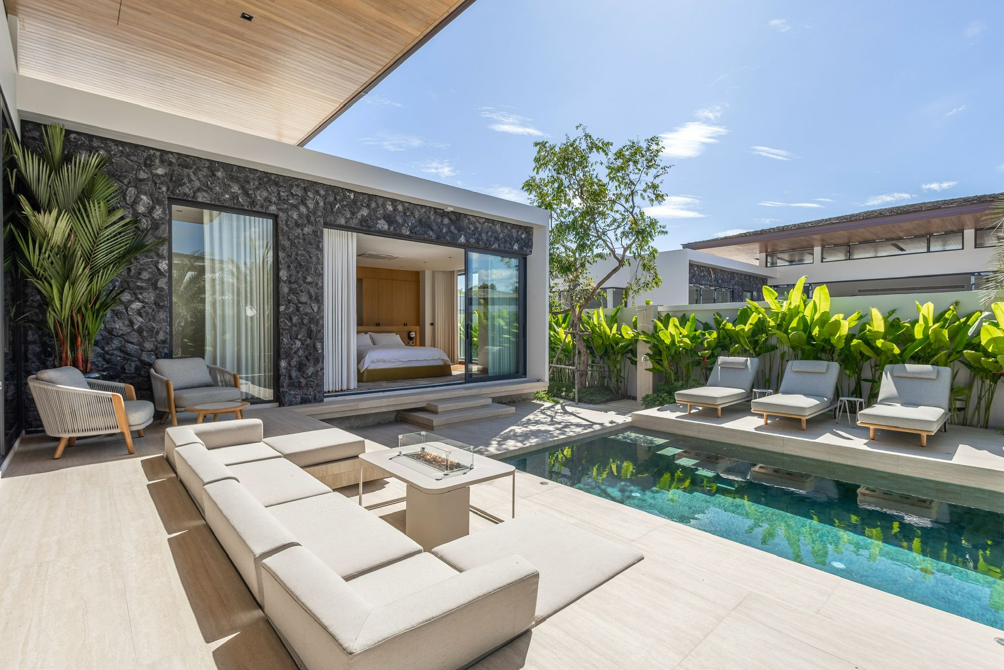 Sale Luxury Loft-Style Villa in Cherngtalay