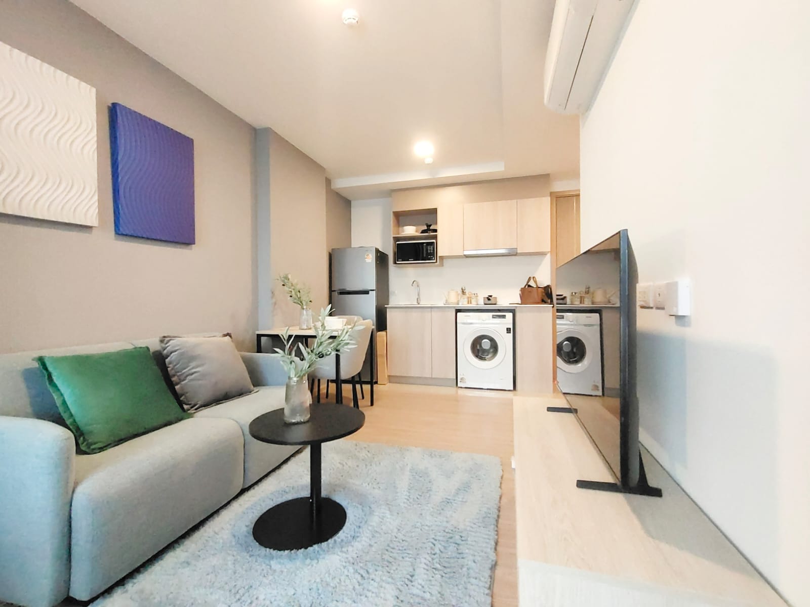 Modern Condominium for Rent