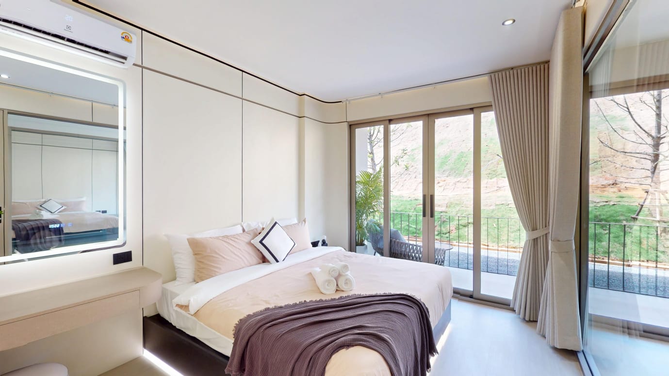 Karon City View Condo