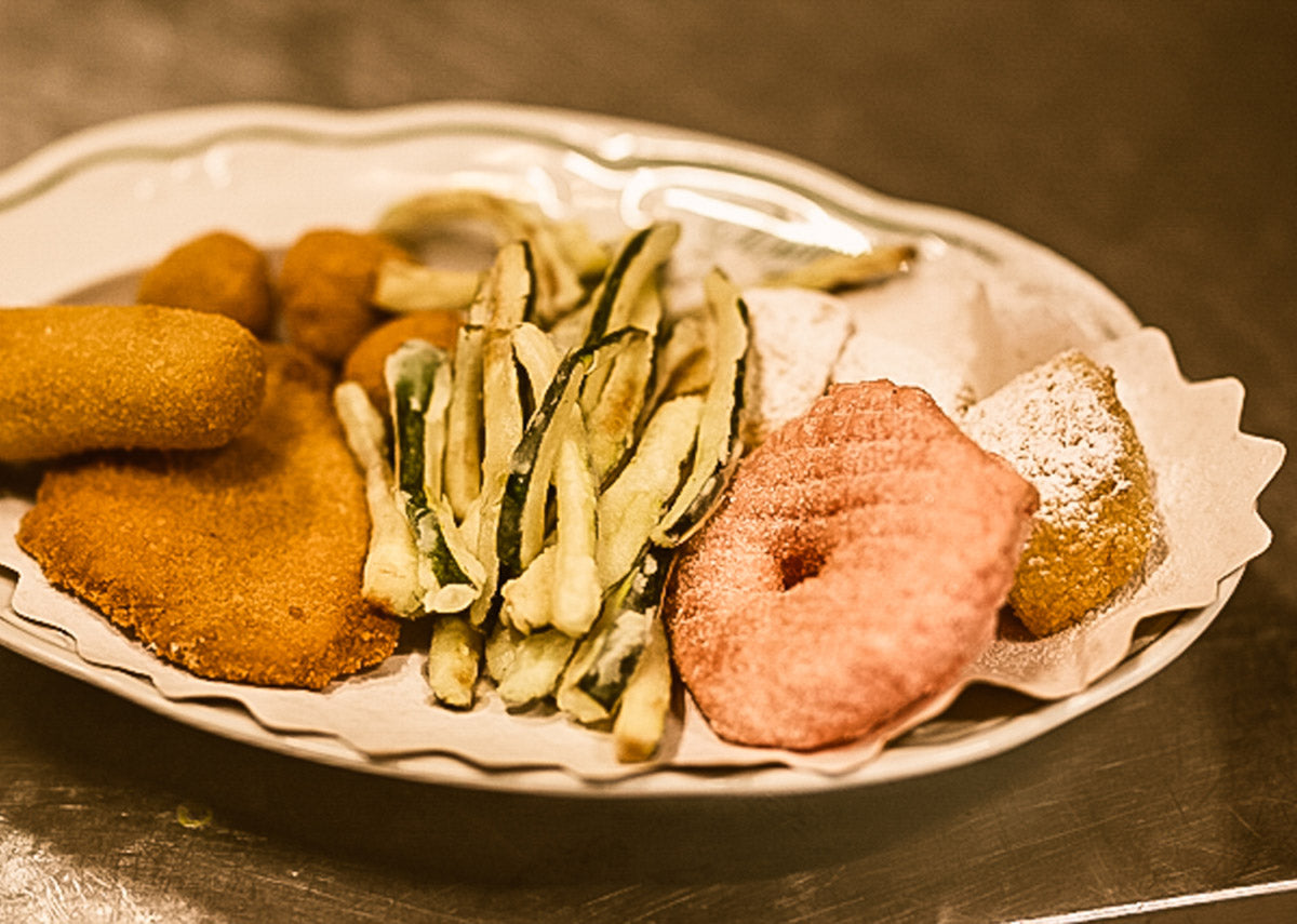 A plate of mixed fried specialities at Diana
