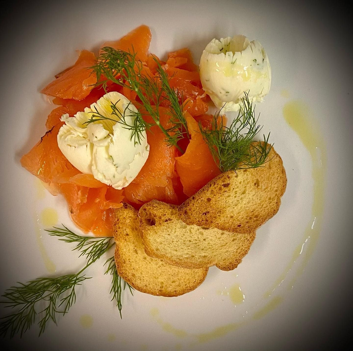 Citrus-marinated salmon at Ciàpa Fiaa