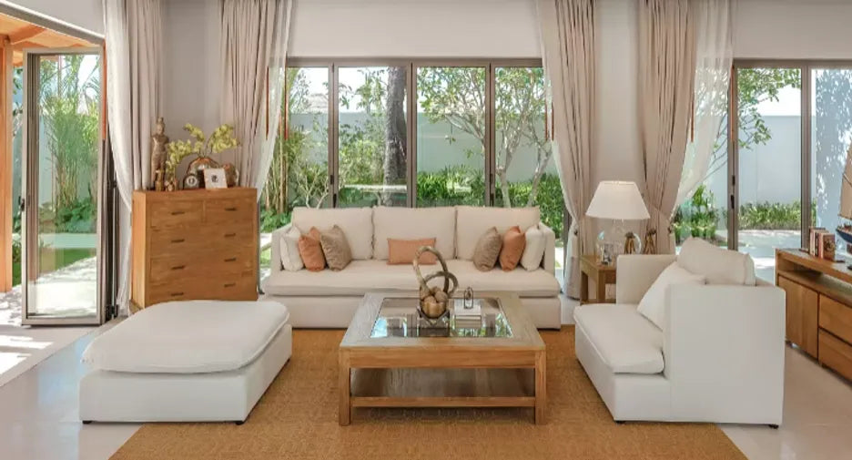 Luxury Pool Villa Near Naiyang