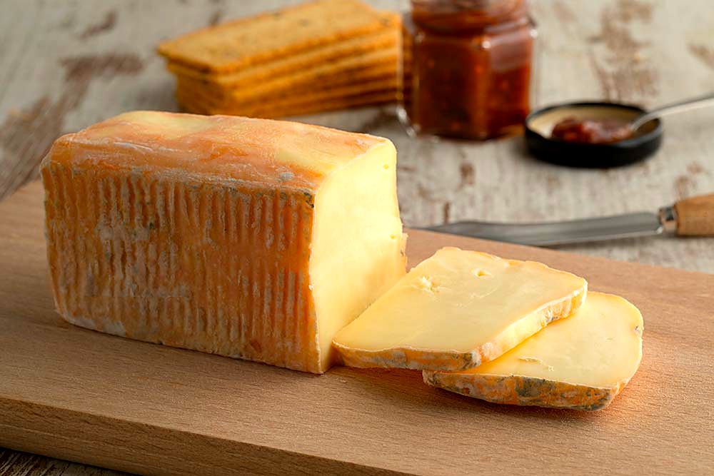 Local cheeses on the board at Il Dispensario