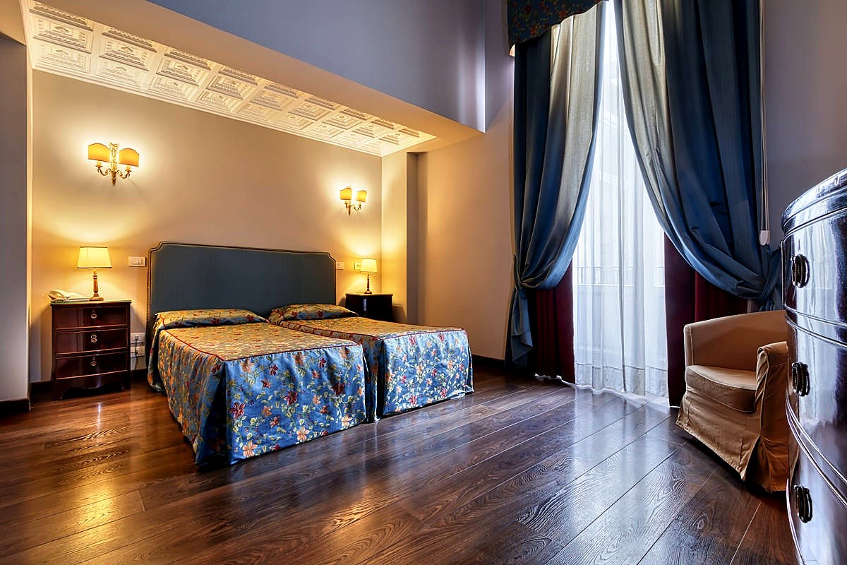 Twin room at Decumani Hotel de Charme
