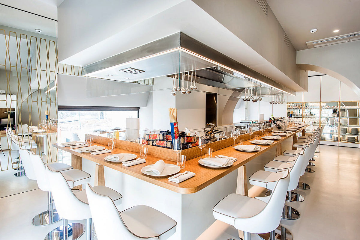 The counter at Di Martino Sea Front Pasta Bar