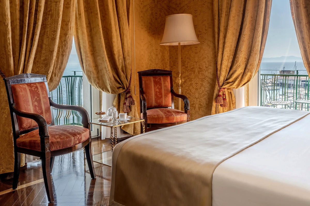 Sea-view room at Grand Hotel Vesuvio