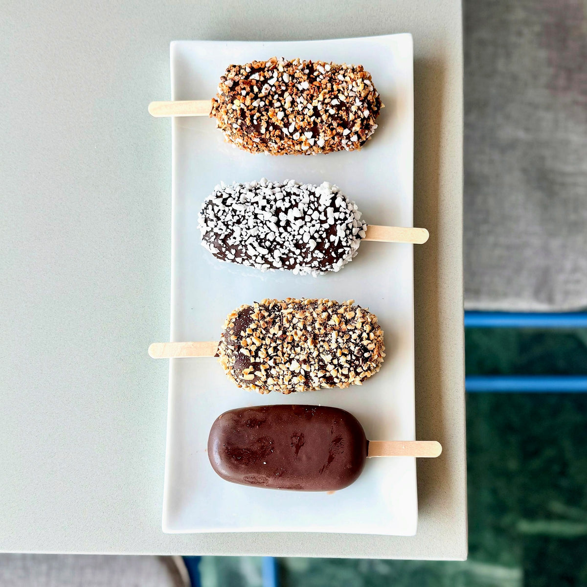 Ice cream bars at Desìo, Royal Continental