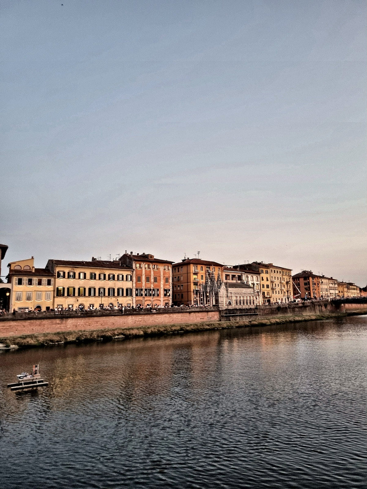 Warm evening light on the north bank of the Arno