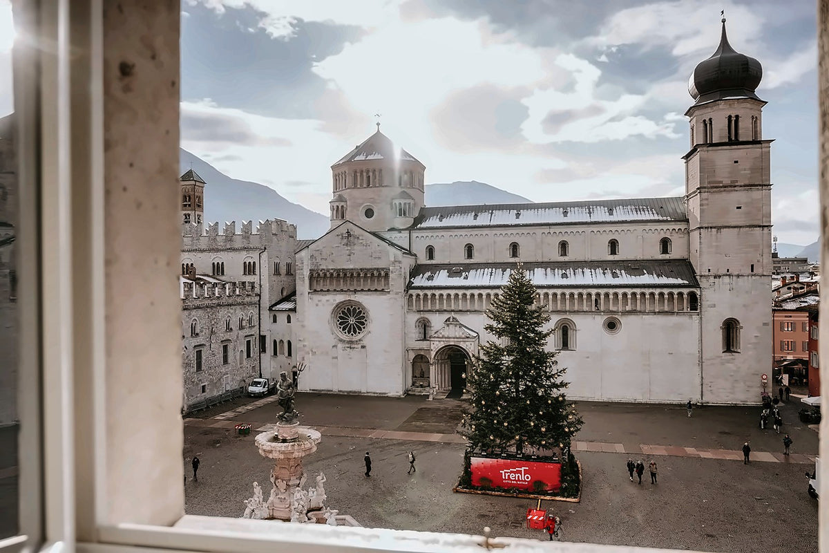 Room view over Piazza Duomo and the cathedral from Hotel Venezia