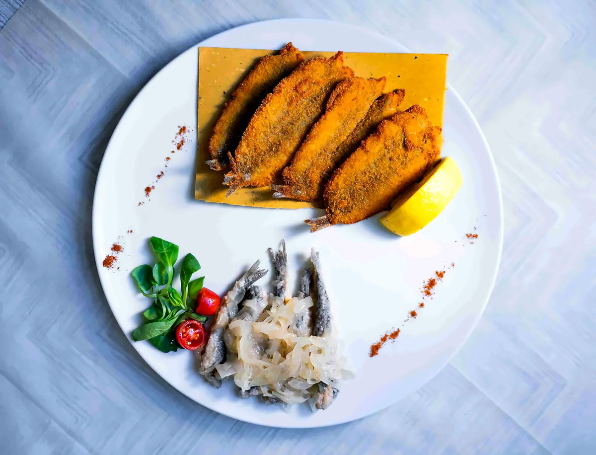 Fried sardines and anchovies at Adesso è Così