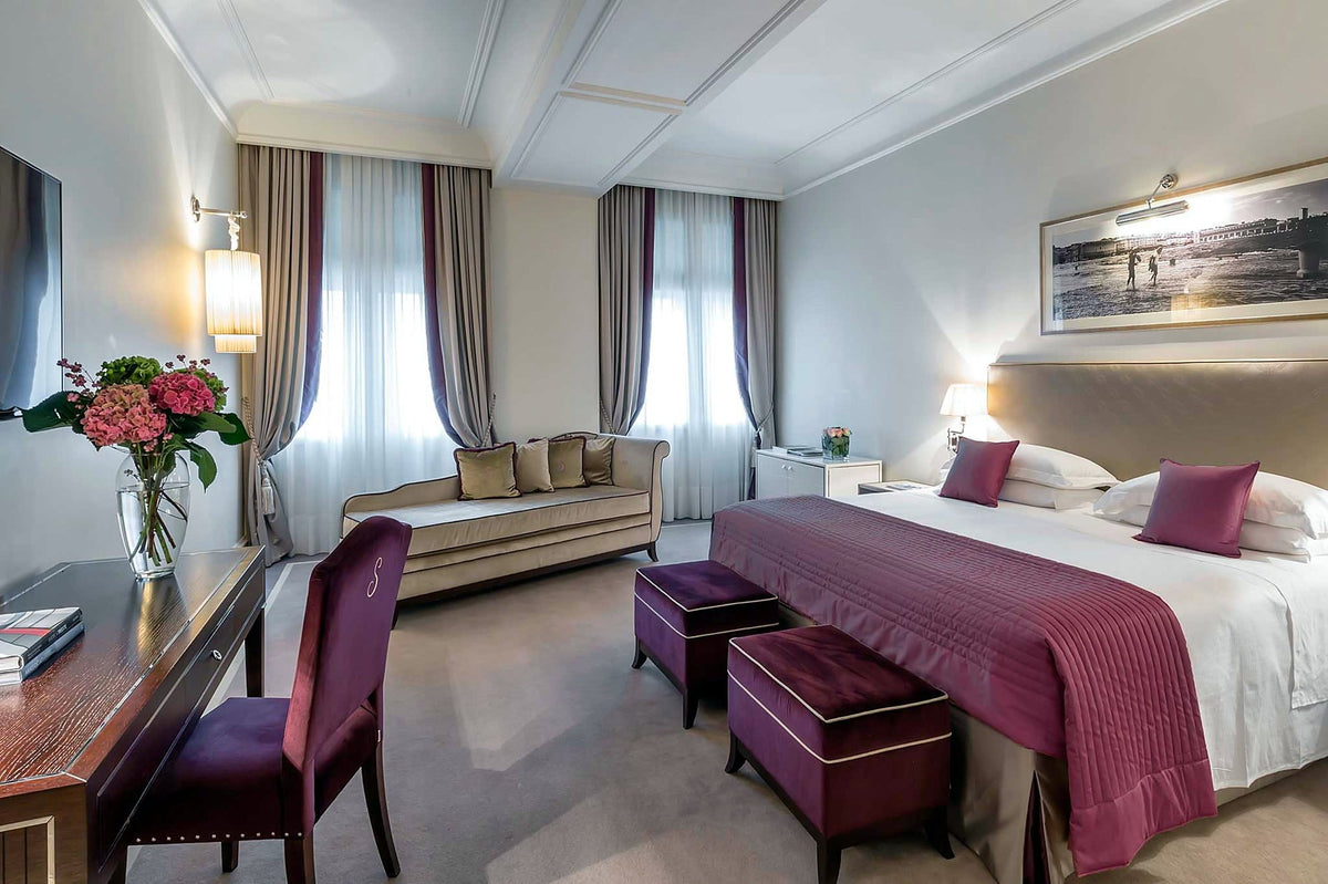 Deluxe room at Savoia Excelsior Palace