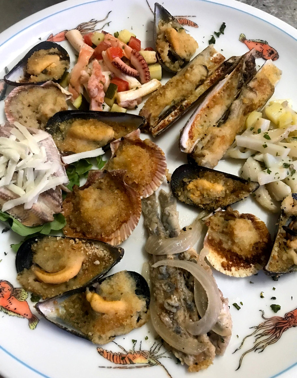 Mixed seafood platter at Trattoria La Lampara