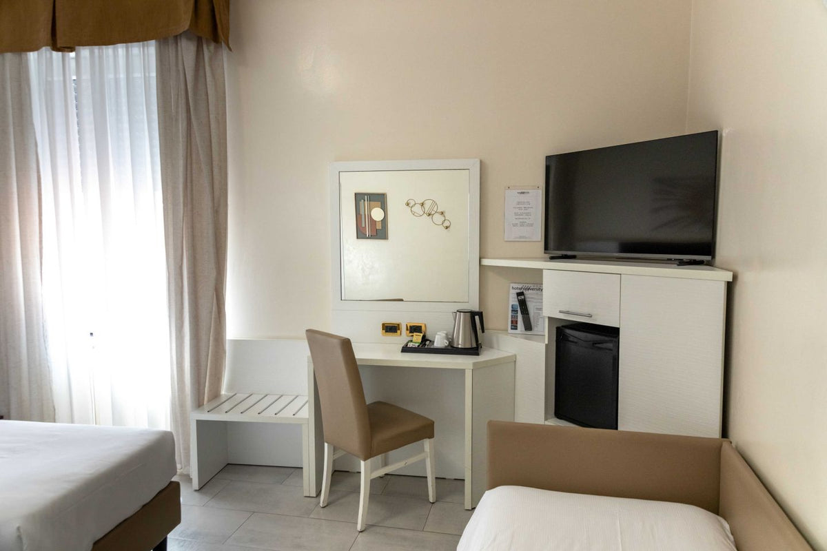 Another triple room at Hotel University